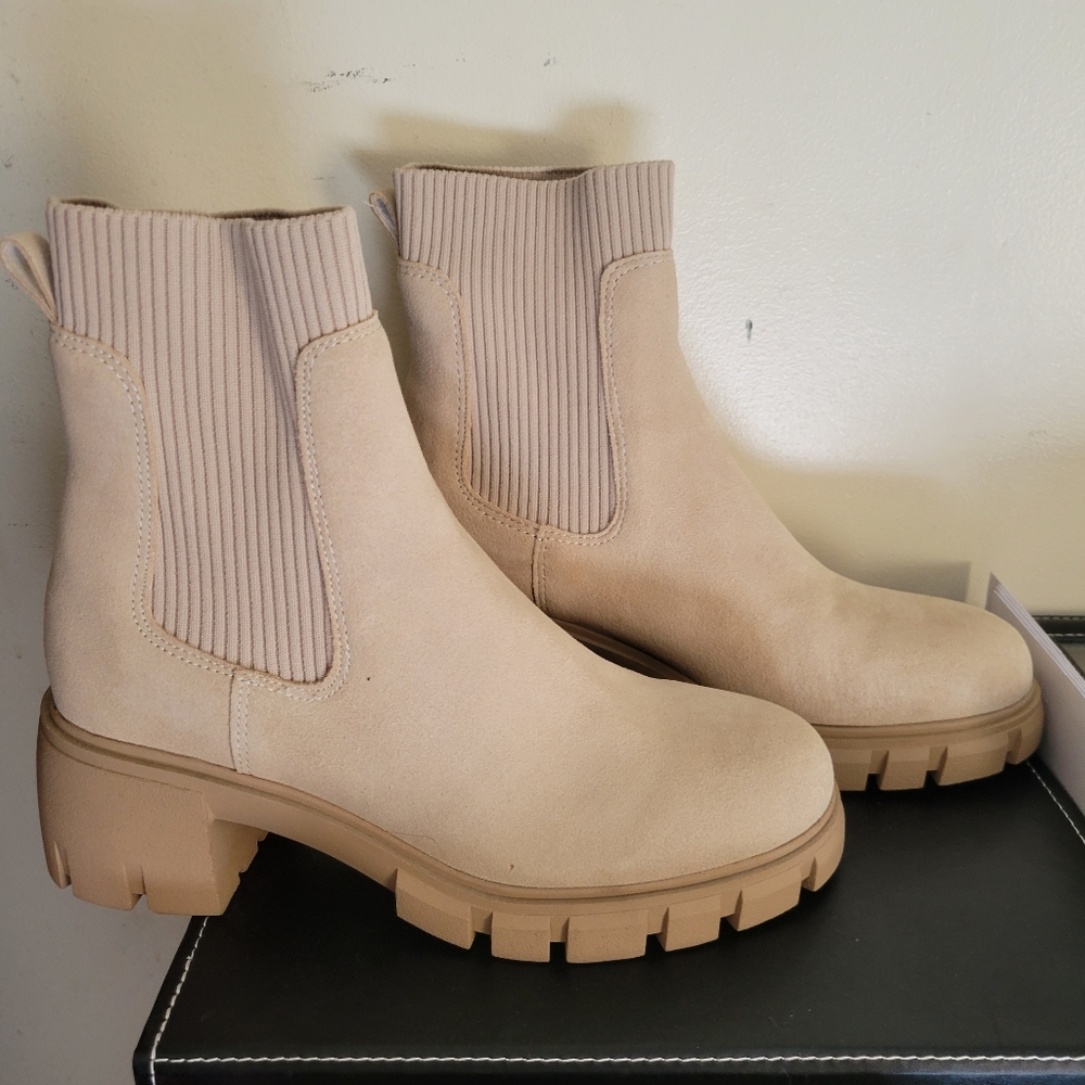 Steve Madden boots